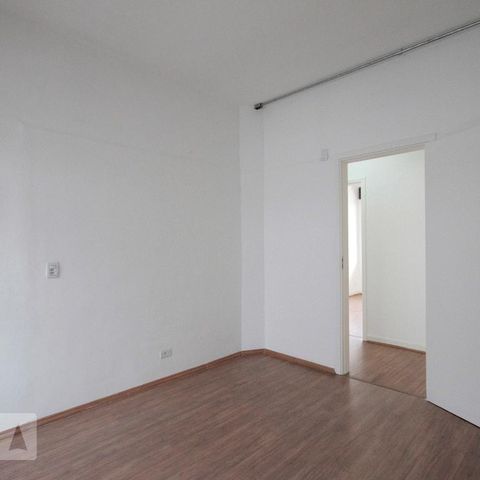 Apartamento à venda com 130m², 2 quartos e sem vagaCopa