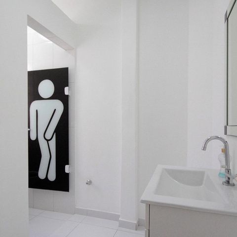 Apartamento à venda com 130m², 2 quartos e sem vagaBanheiro
