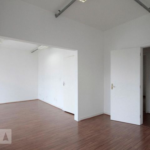 Apartamento à venda com 130m², 2 quartos e sem vagaSala