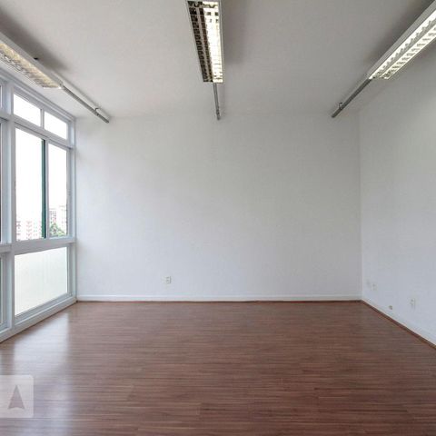 Apartamento à venda com 130m², 2 quartos e sem vagaSala