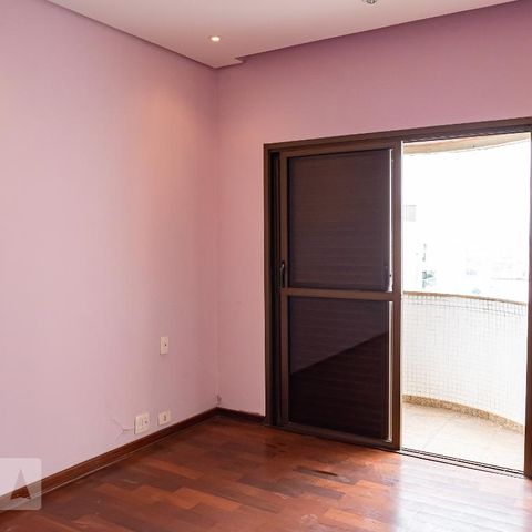 Apartamento à venda com 330m², 4 quartos e 4 vagasSuíte 1