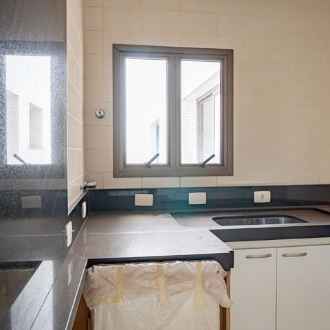 Apartamento à venda com 330m², 4 quartos e 4 vagasCozinha