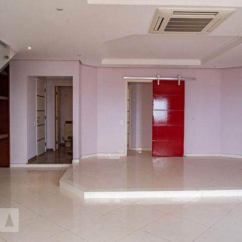 Apartamento à venda com 330m², 4 quartos e 4 vagasSala