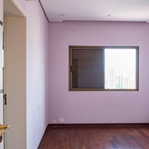 Apartamento à venda com 330m², 4 quartos e 4 vagasSuíte 3