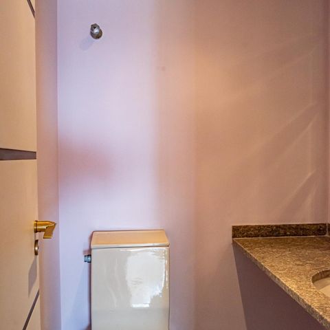 Apartamento à venda com 330m², 4 quartos e 4 vagasLavabo