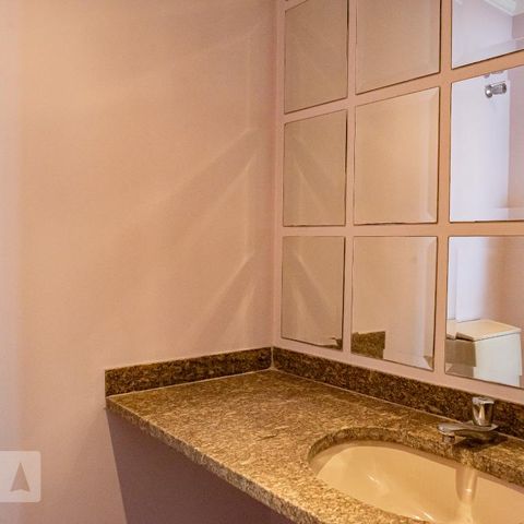 Apartamento à venda com 330m², 4 quartos e 4 vagasLavabo