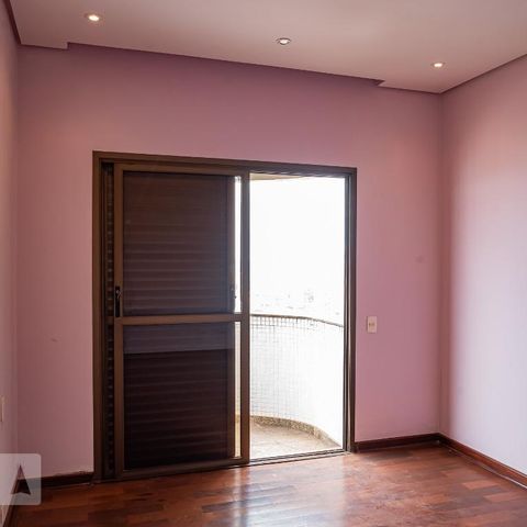 Apartamento à venda com 330m², 4 quartos e 4 vagasSuíte 1