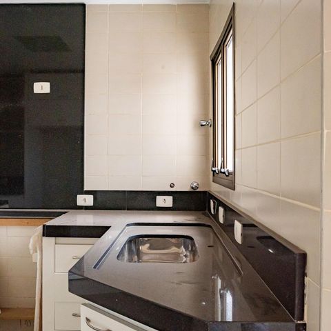 Apartamento à venda com 330m², 4 quartos e 4 vagasCozinha
