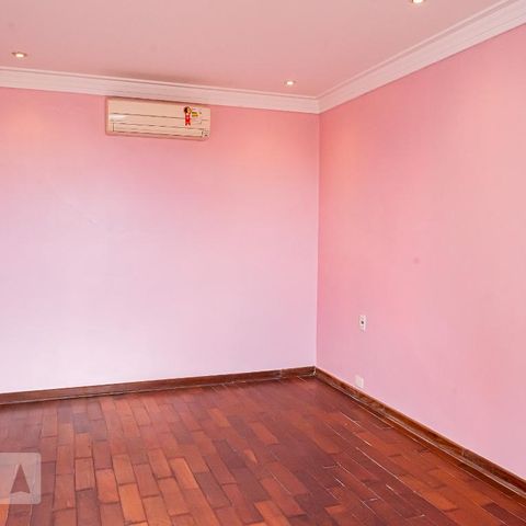Apartamento à venda com 330m², 4 quartos e 4 vagasCobertura - Suíte 4