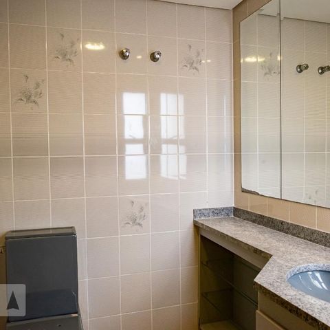 Apartamento à venda com 330m², 4 quartos e 4 vagasBanheiro 2 - Suíte