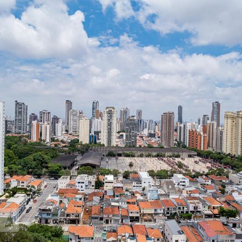 Apartamento à venda com 330m², 4 quartos e 4 vagasVista da Suíte 3