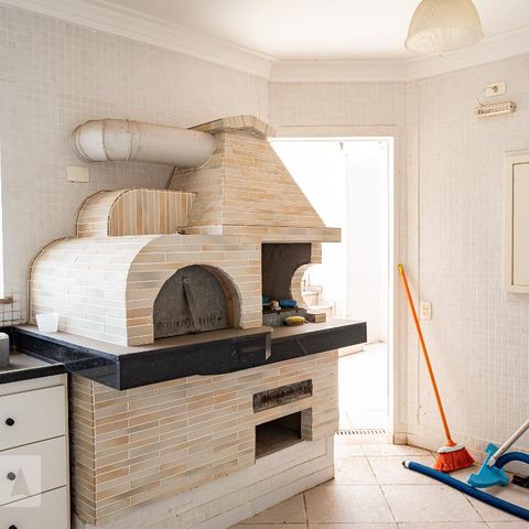 Apartamento à venda com 330m², 4 quartos e 4 vagasCobertura - Churrasqueira