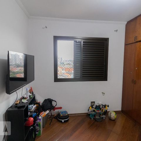 Apartamento à venda com 83m², 3 quartos e 2 vagasDormitório 2