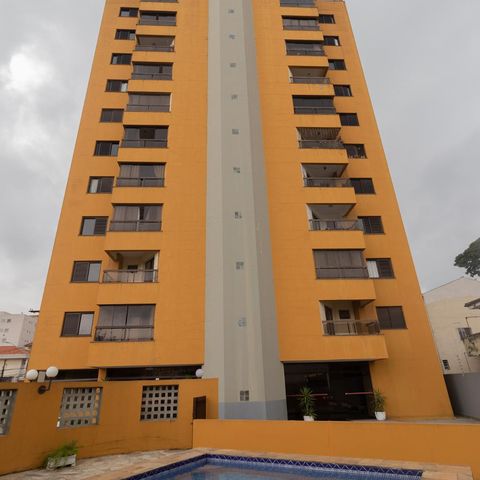 Apartamento à venda com 83m², 3 quartos e 2 vagasFachada
