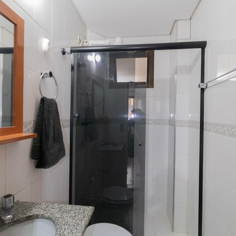 Apartamento à venda com 83m², 3 quartos e 2 vagasBanheiro