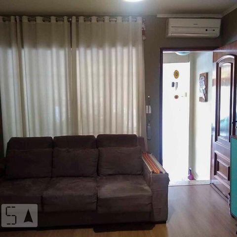 Casa à venda com 103m², 2 quartos e 1 vagaSala