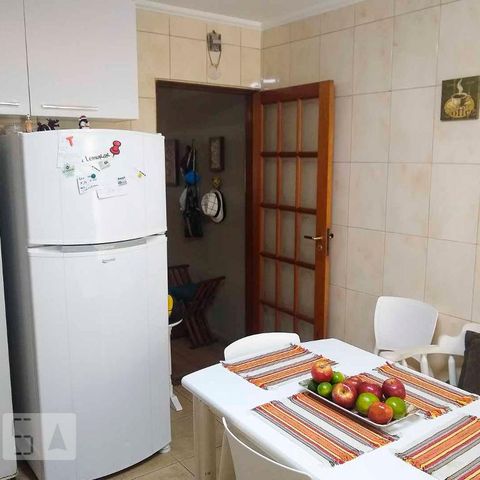 Casa à venda com 103m², 2 quartos e 1 vagaCozinha