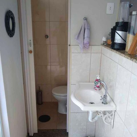 Casa à venda com 103m², 2 quartos e 1 vagaLavabo