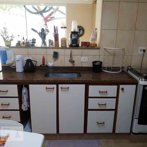 Casa à venda com 103m², 2 quartos e 1 vagaCozinha