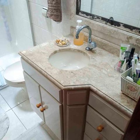 Casa à venda com 103m², 2 quartos e 1 vagaBanheiro Social