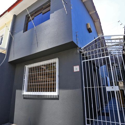 Casa à venda com 120m², 3 quartos e 2 vagasFachada