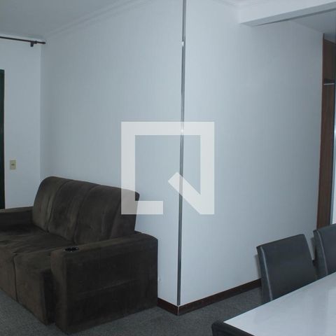 Apartamento para alugar com 65m², 3 quartos e 1 vagaSala