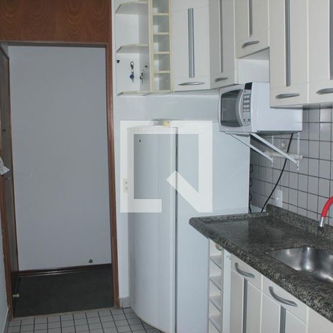 Apartamento para alugar com 65m², 3 quartos e 1 vagaCozinha e Área de Serviço