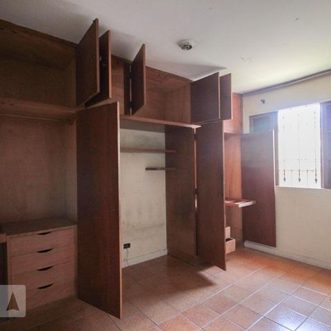 Casa à venda com 400m², 2 quartos e 2 vagasQuarto 2