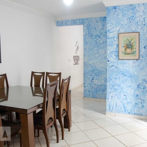 Casa à venda com 204m², 3 quartos e 6 vagasSala