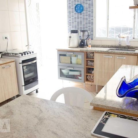 Casa à venda com 204m², 3 quartos e 6 vagasCozinha