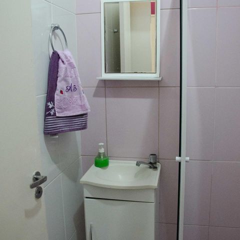 Casa à venda com 204m², 3 quartos e 6 vagasBanheiro da Suíte 1