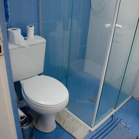 Casa à venda com 204m², 3 quartos e 6 vagasBanheiro da Suíte 2