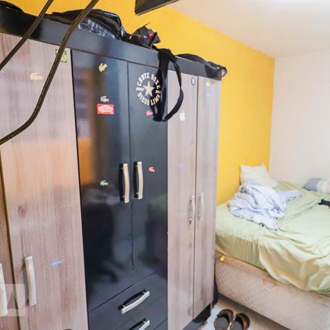 Casa à venda com 140m², 5 quartos e 5 vagasCasa 2 - Quarto 4