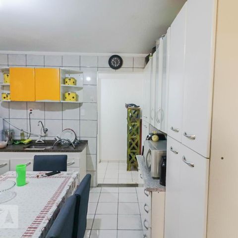 Casa à venda com 140m², 5 quartos e 5 vagasCasa 2 - Cozinha