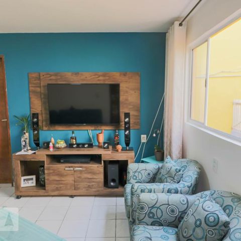 Casa à venda com 140m², 5 quartos e 5 vagasCasa 2 - Sala