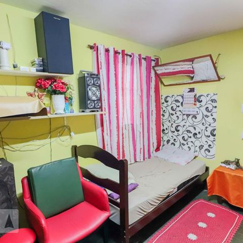 Casa à venda com 140m², 5 quartos e 5 vagasCasa 1 Quarto