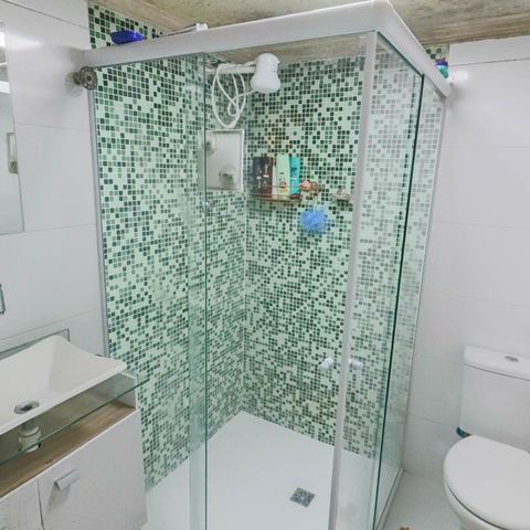 Casa à venda com 140m², 5 quartos e 5 vagasCasa 2 - Banheiro