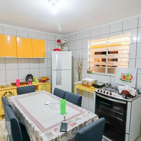 Casa à venda com 140m², 5 quartos e 5 vagasCasa 2 - Cozinha