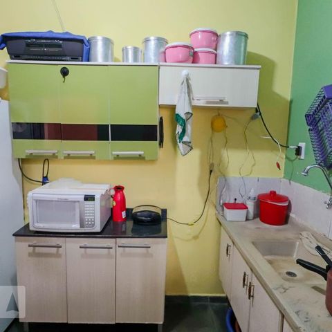 Casa à venda com 140m², 5 quartos e 5 vagasCasa 1 Cozinha