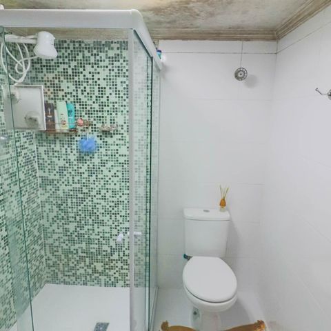 Casa à venda com 140m², 5 quartos e 5 vagasCasa 2 - Banheiro