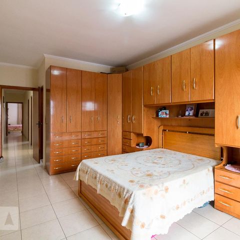 Casa à venda com 183m², 3 quartos e 2 vagasQuarto 3 suíte