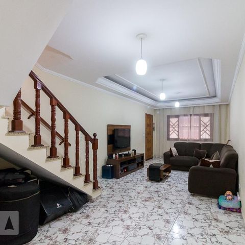 Casa à venda com 183m², 3 quartos e 2 vagasSala