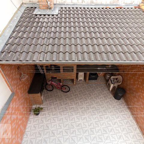 Casa à venda com 183m², 3 quartos e 2 vagasVista quarto 2