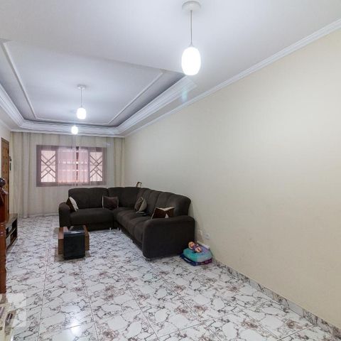 Casa à venda com 183m², 3 quartos e 2 vagasSala