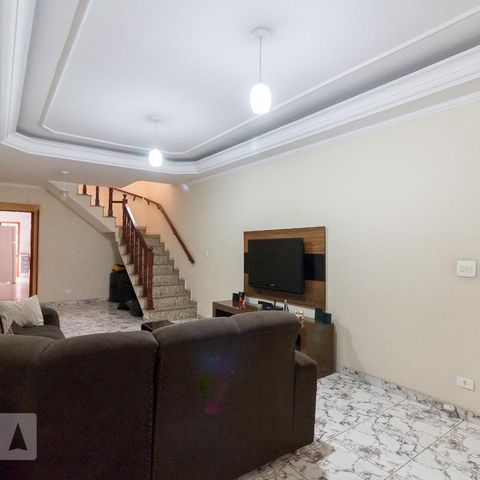 Casa à venda com 183m², 3 quartos e 2 vagasSala