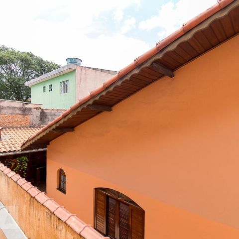 Casa à venda com 183m², 3 quartos e 2 vagasVista quarto 1
