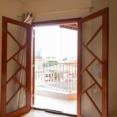 Casa à venda com 183m², 3 quartos e 2 vagasVaranda quarto 3 suíte