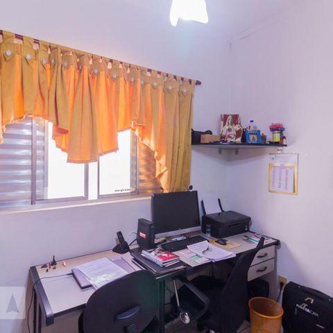 Casa à venda com 200m², 5 quartos e 2 vagasQuarto 2