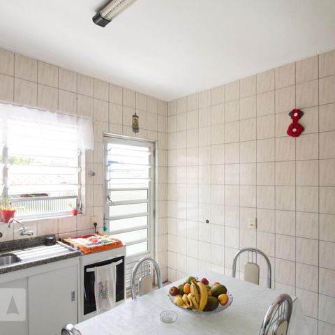 Casa à venda com 200m², 5 quartos e 2 vagasCozinha 1