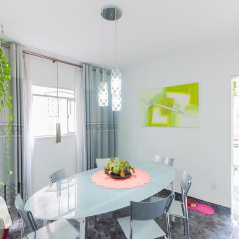 Casa à venda com 200m², 5 quartos e 2 vagasCopa